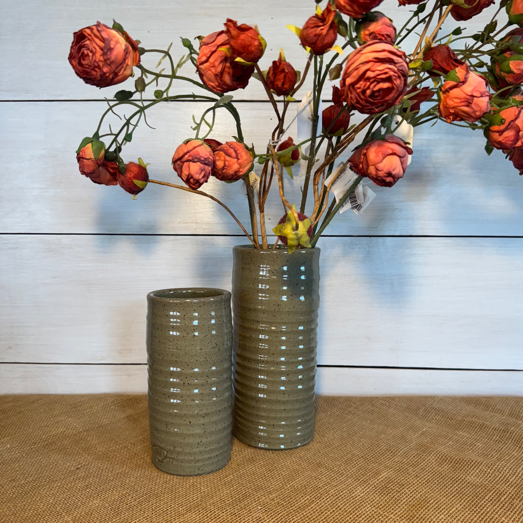 Ridges 9" Vase - Mocha