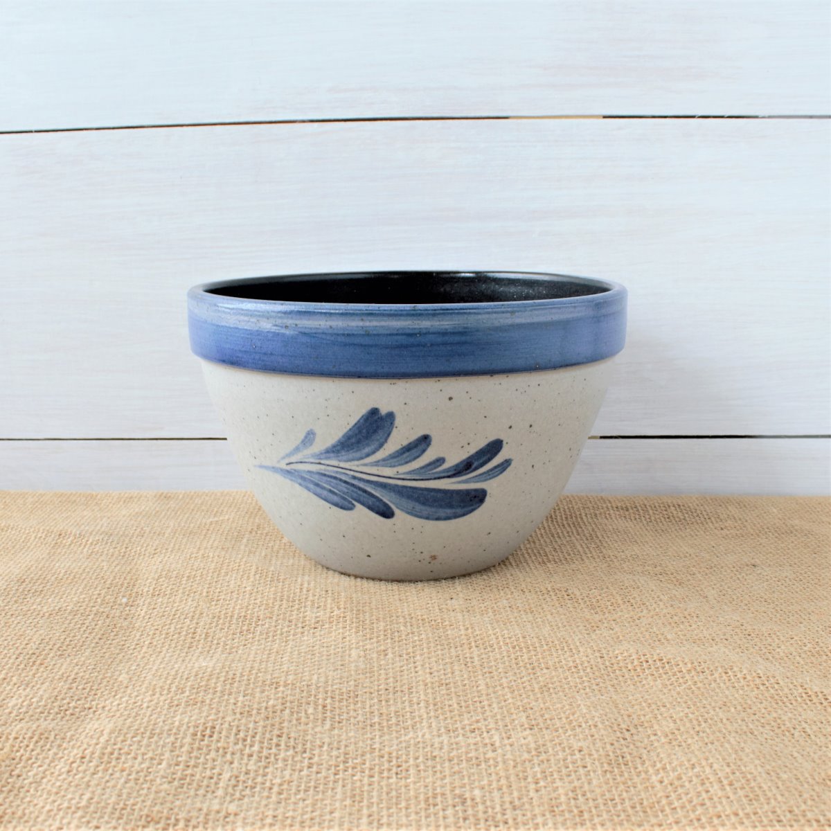 3 Quart Mixing Bowl- Classic Cambridge