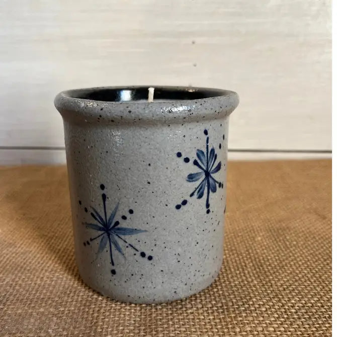 Rowe Pottery handmade stoneware candle crock in a hand decorated snowflake pattern