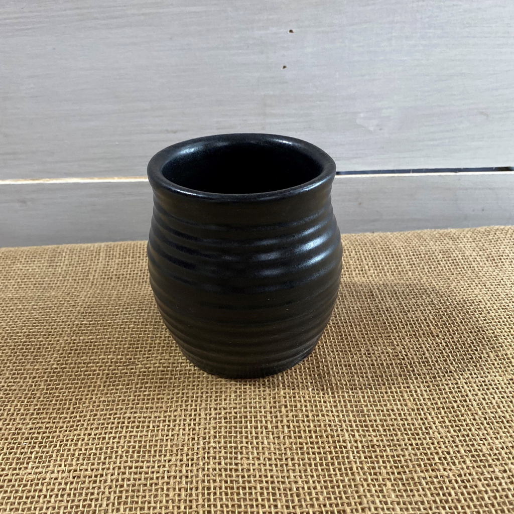 Farmhouse Ridges Cocktail Glass- Black Tie