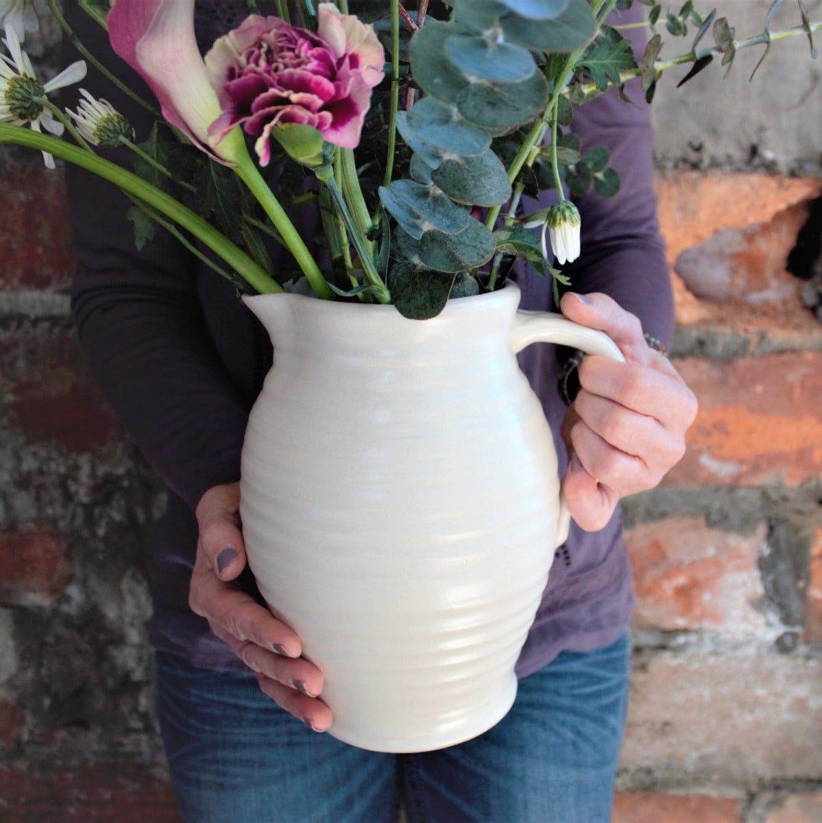 Farmhouse Ridges Pitcher- Drift White – Rowe Pottery